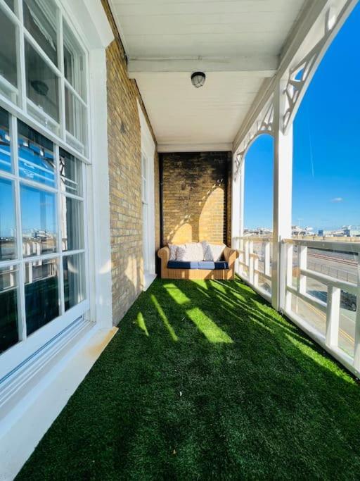 Flat 4 Marine Parade House, 1 East Cliff- Next To Dover Port, White Cliffs, Beach, Castle Экстерьер фото