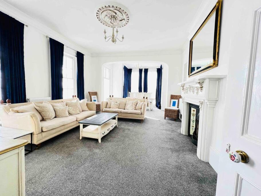 Flat 4 Marine Parade House, 1 East Cliff- Next To Dover Port, White Cliffs, Beach, Castle Экстерьер фото