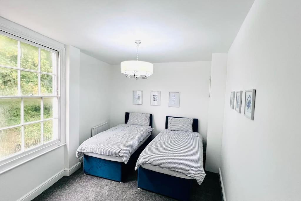 Flat 4 Marine Parade House, 1 East Cliff- Next To Dover Port, White Cliffs, Beach, Castle Экстерьер фото