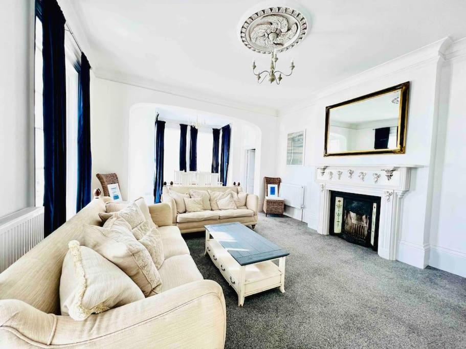 Flat 4 Marine Parade House, 1 East Cliff- Next To Dover Port, White Cliffs, Beach, Castle Экстерьер фото