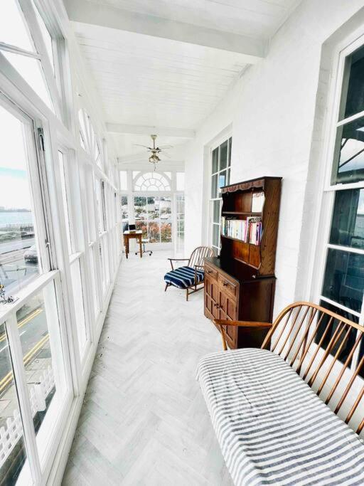 Flat 4 Marine Parade House, 1 East Cliff- Next To Dover Port, White Cliffs, Beach, Castle Экстерьер фото