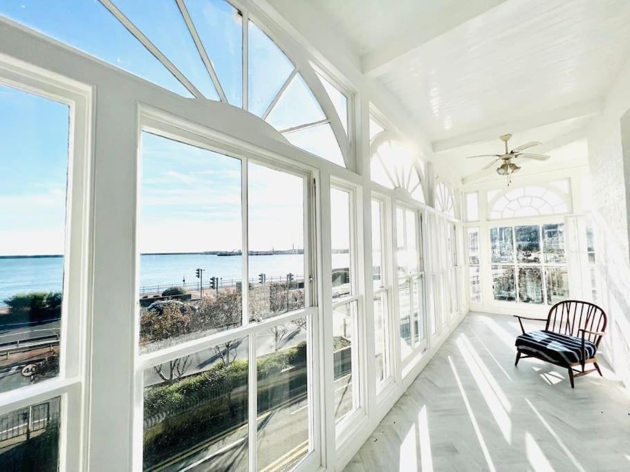 Flat 4 Marine Parade House, 1 East Cliff- Next To Dover Port, White Cliffs, Beach, Castle Экстерьер фото