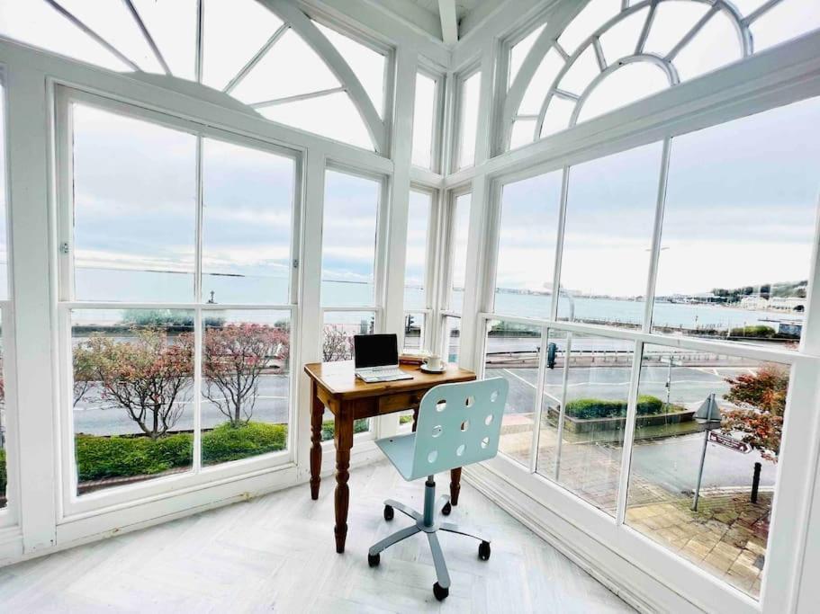 Flat 4 Marine Parade House, 1 East Cliff- Next To Dover Port, White Cliffs, Beach, Castle Экстерьер фото